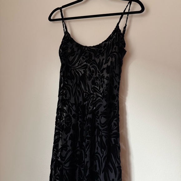 Victoria Secret Black Burnout Velvet Floral Slip Dress Maxi with Thigh Slit, M - Picture 6 of 13